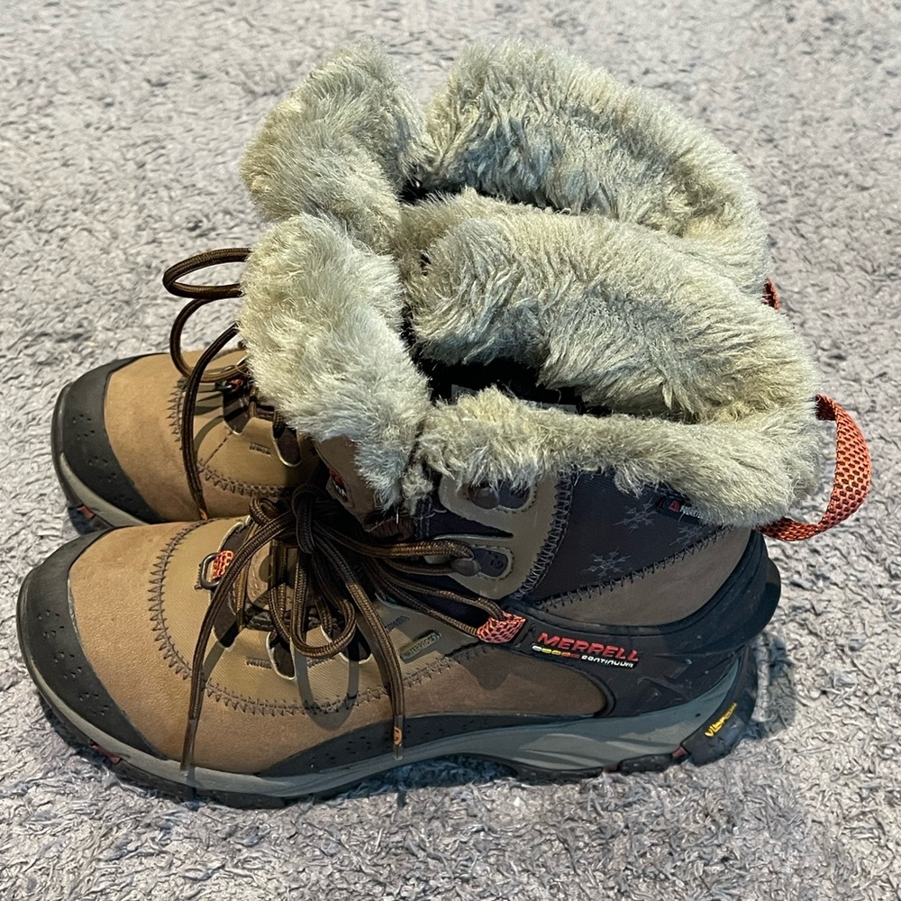 Merrell Thermo Arc 8 Waterproof Dark Earth winter boots Performance footwear